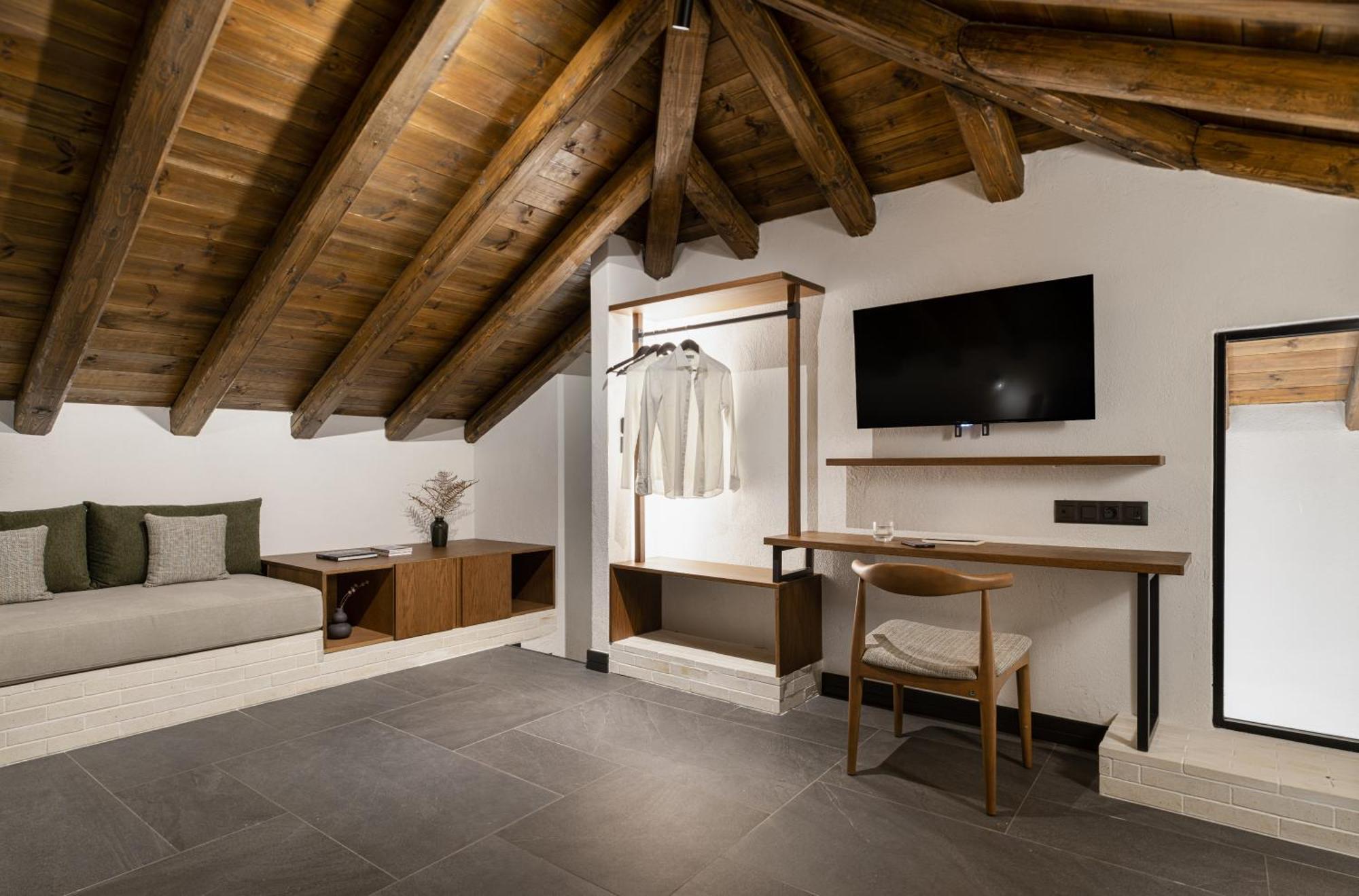 Unedo All Seasons Boutique Hotel Palaios Panteleimonas Eksteriør billede